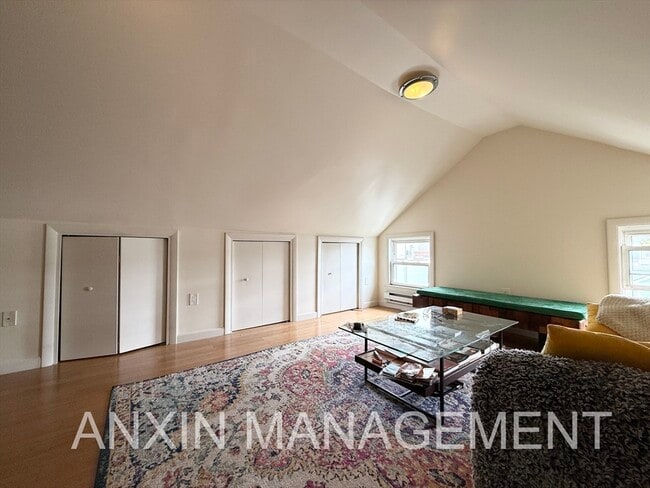 Photo - 2 Orchard St Unit 3