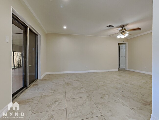 Photo - 10503 Kirkdale Dr
