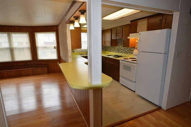 Photo - 99 Main St Unit #1