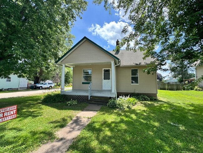 Building Photo - 3 Bedroom 1 Bath House in Colona