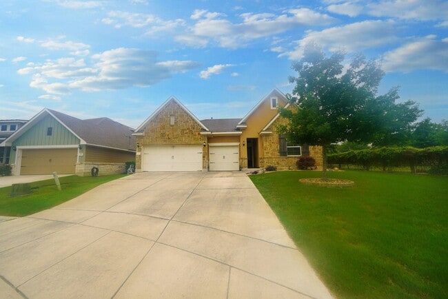 Photo - Executive-Style Home Now Available in Crossvine (Schertz) Realtor Commission: $750