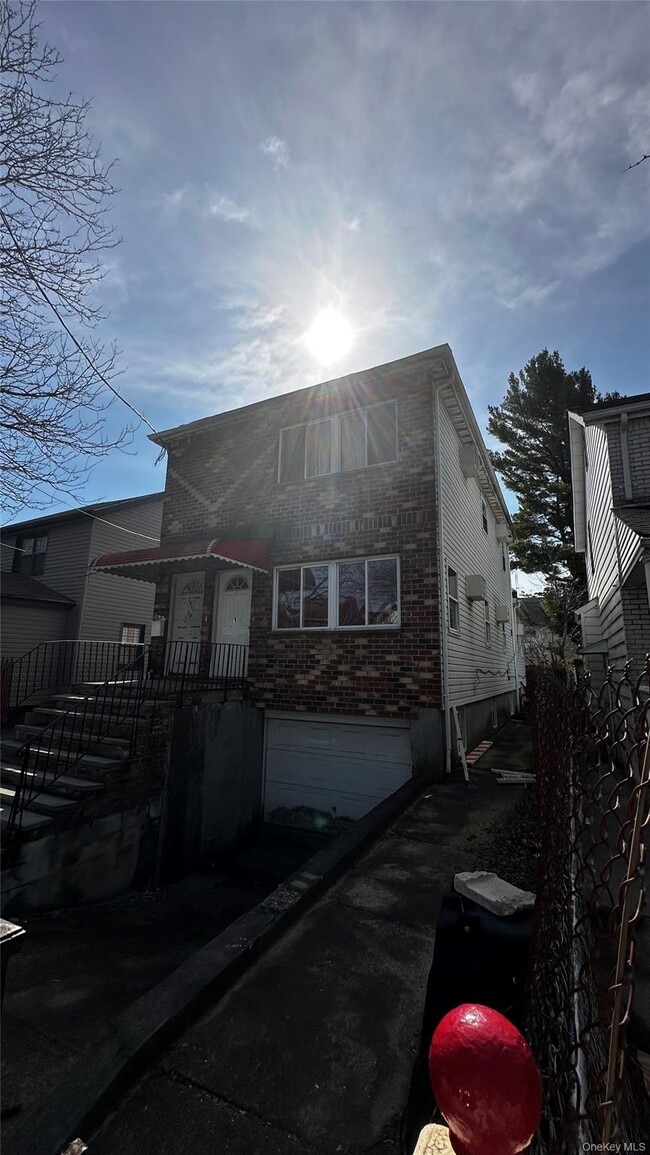 Building Photo - 191-28 114th Dr Unit 1