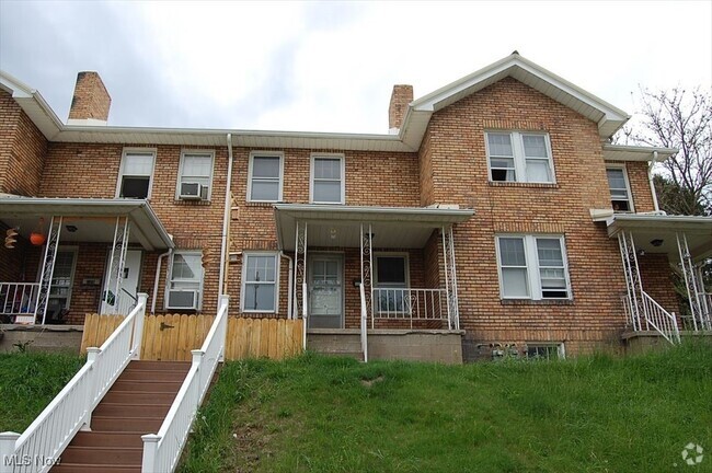 Building Photo - 127 George St Rental