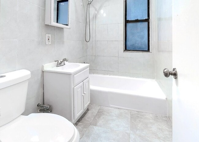 Photo - Adam Clayton Powell Junior Boulevard Unit 2B