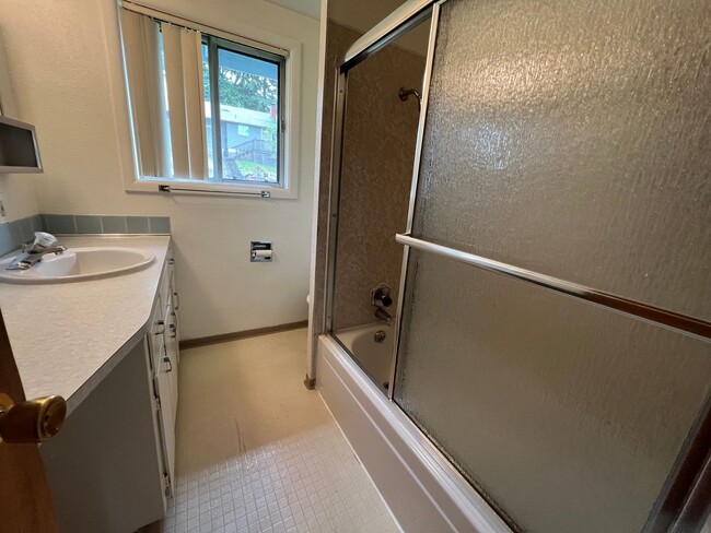 2710 Jefferson St Unit 2710 Jefferson st