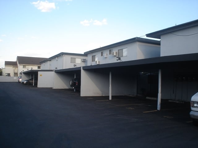 Parking Area - The Brentwood