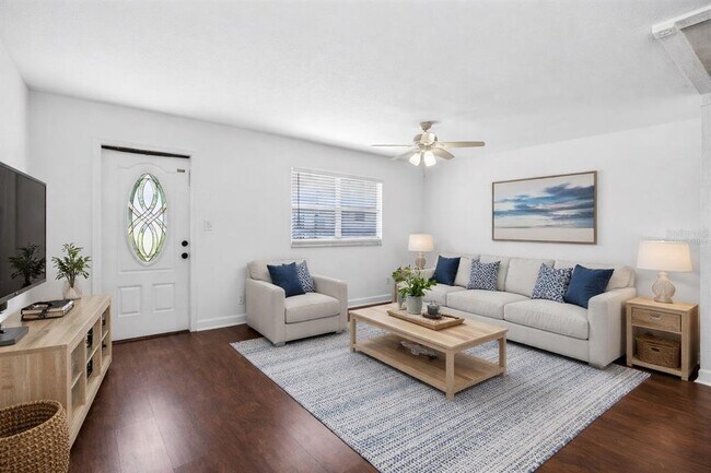 Photo - 1801 Bedford Ln Unit 27