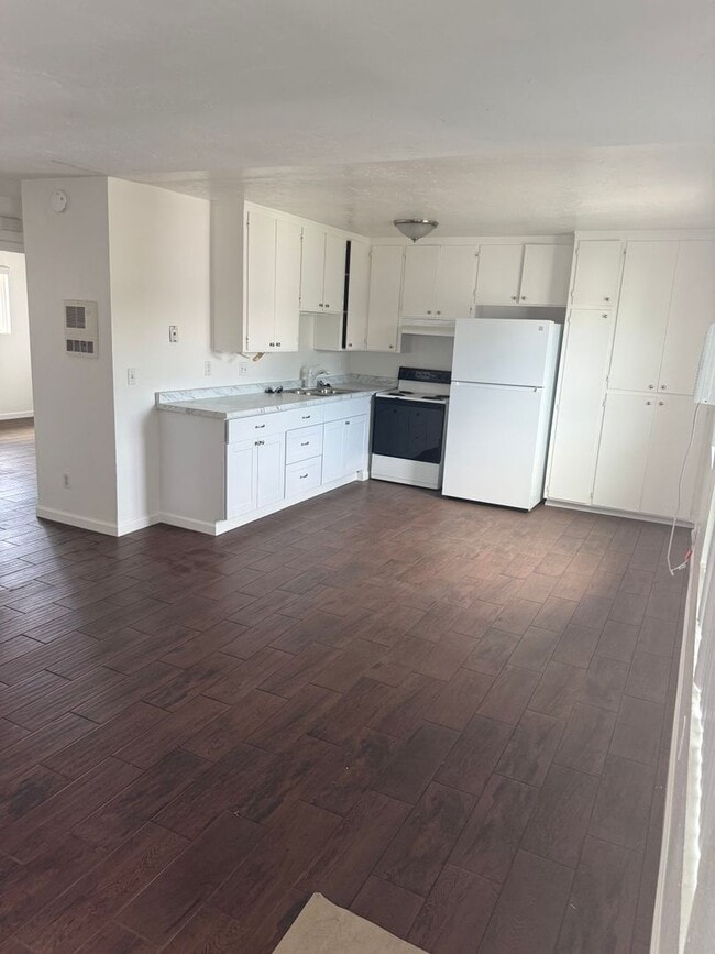 Photo - 12628 Laurel St Unit Laurel D