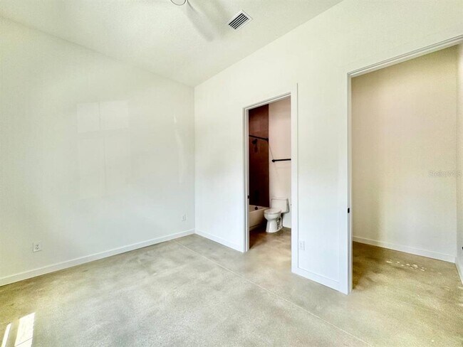 Photo - 1302 E Kay St
