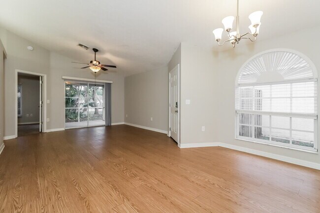 Photo - 7741 Barclay Rd