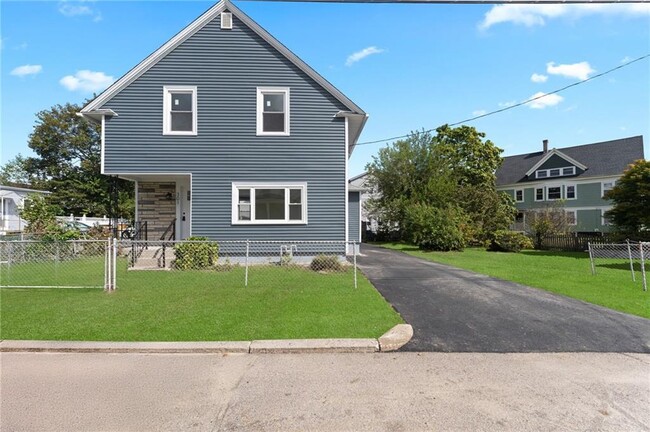 Building Photo - 301 Glenwood Ave
