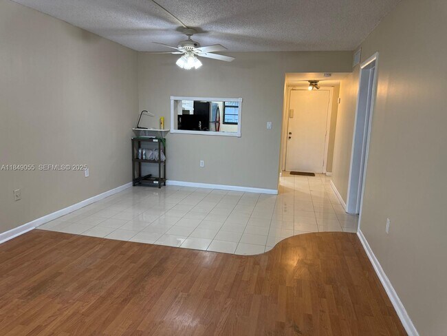 Photo - 10825 SW 112th Ave Unit 312