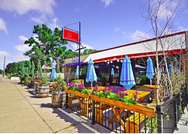 Pizza Lola nearby - 6122 Penn Ave S