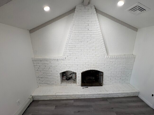 Photo - 3 William St Unit 1