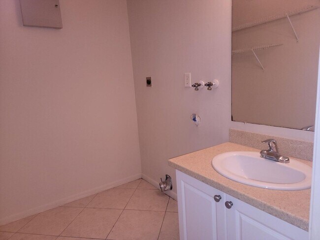 Photo - 2002 S 10th St