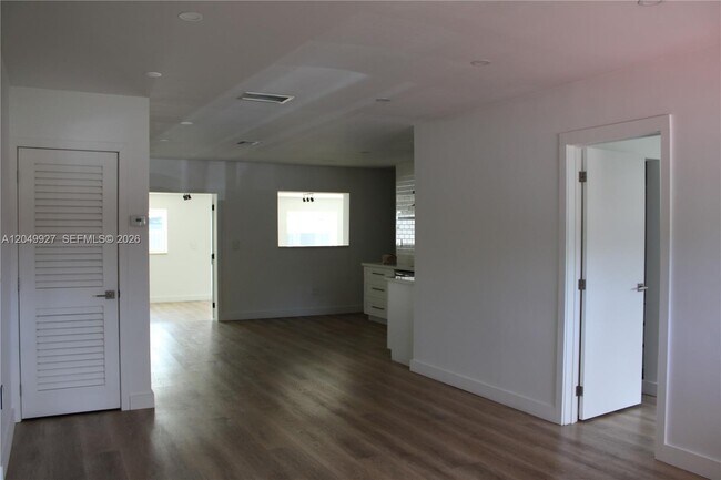Photo - 3825 SW 88th Ct Unit 3825
