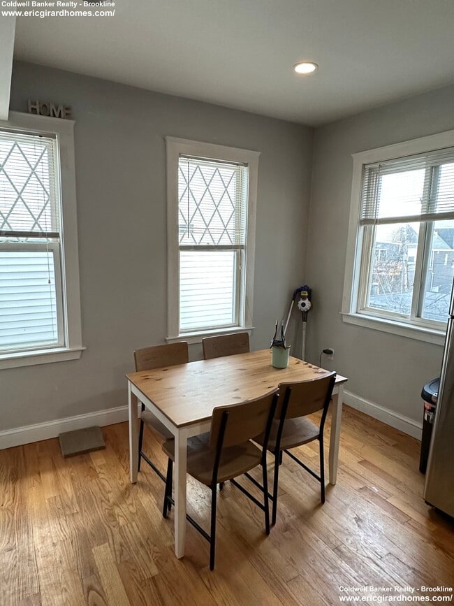 Photo - 194 Marion St Unit 2