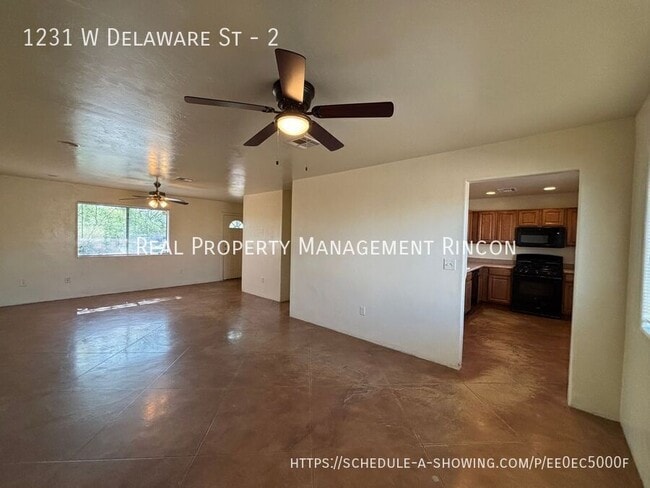 Photo - 1231 W Delaware St Unidad 2