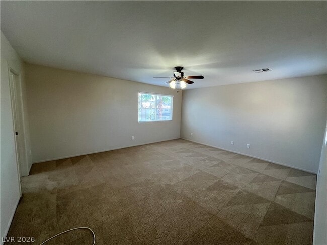 Photo - 2689 Niddrie Ave