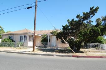 Building Photo - 7701 Vineland Ave