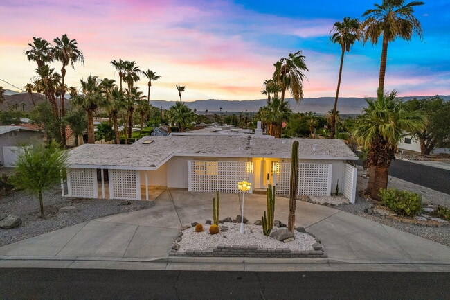 Building Photo - 38951 Bel Air Dr