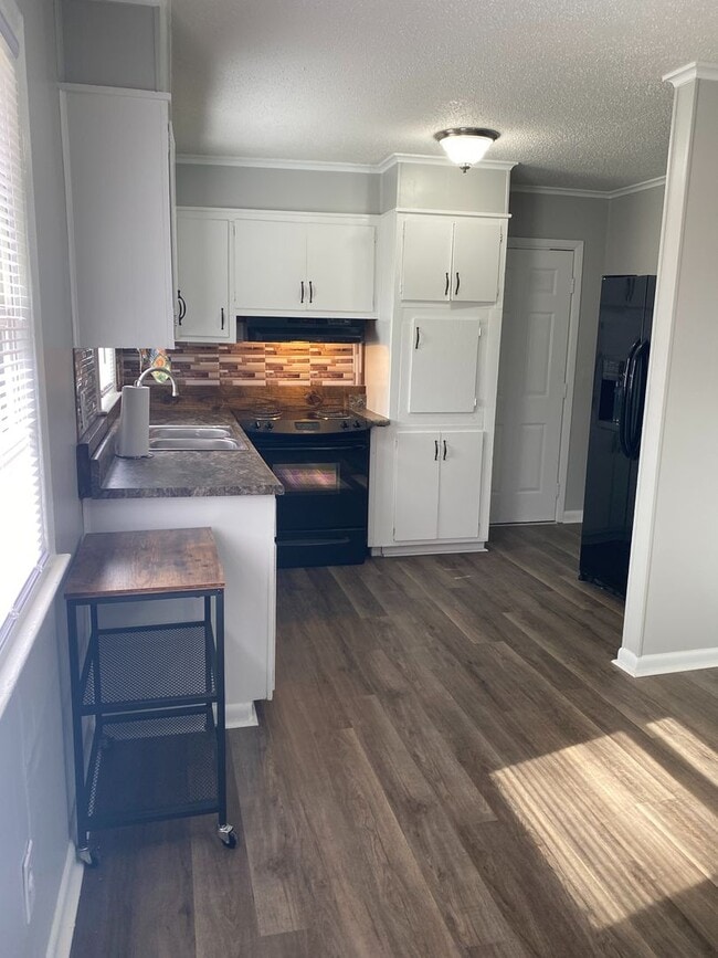 Photo - 204 E Bay St