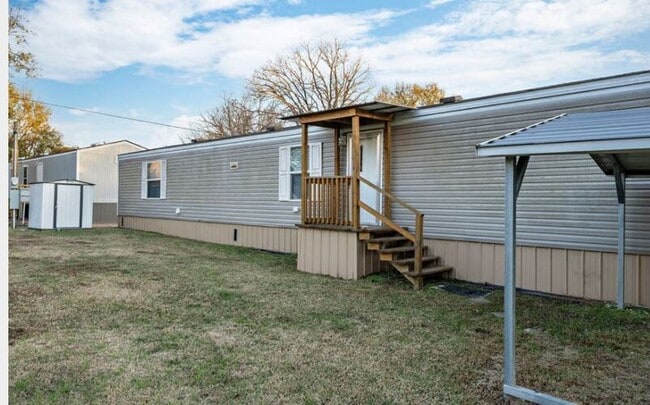 Photo - 114 Osage Dr House