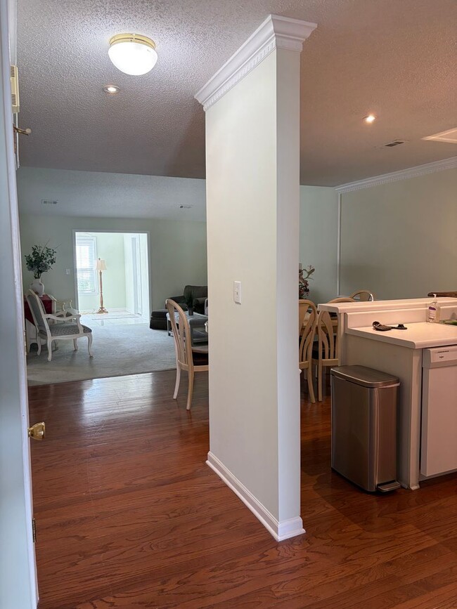 Photo - Prime Simpsonville Location!!