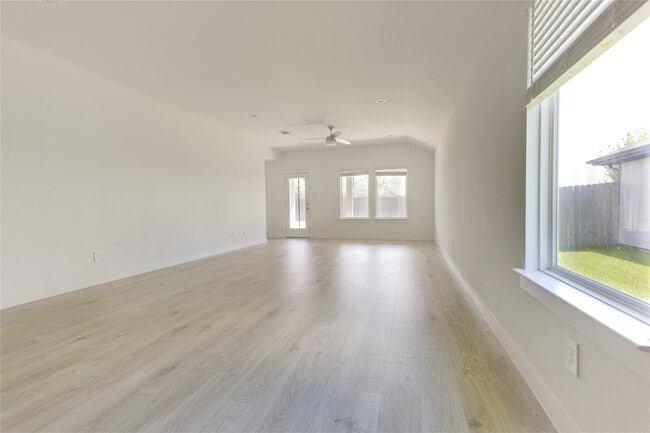 Photo - 1223 Via Sacra Dr