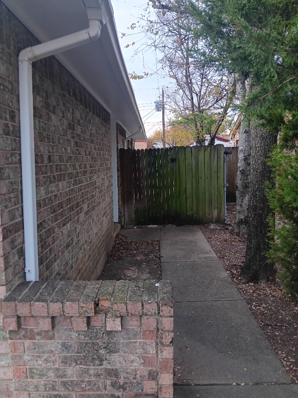 Photo - 2746 Meadow Gate Ln