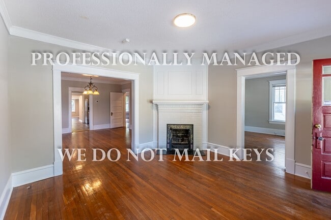 Photo - 1517 Beal St