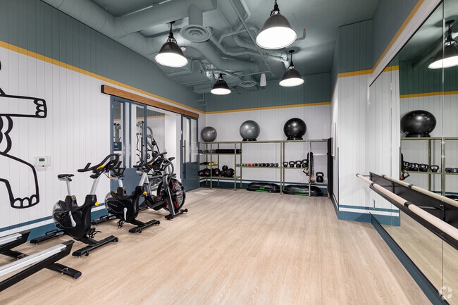 Yoga Room - Hub College Park Apartments