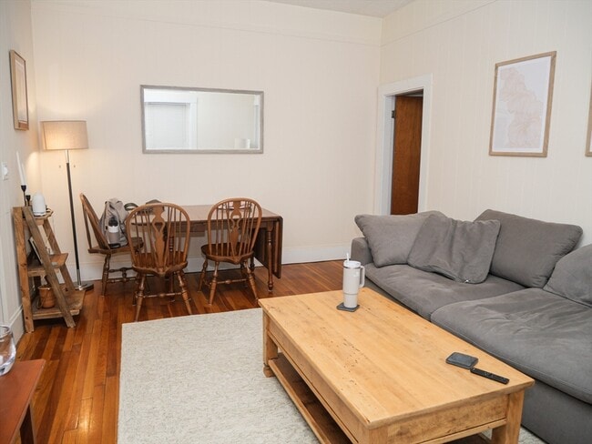 Photo - 1386 Beacon St Unit 2
