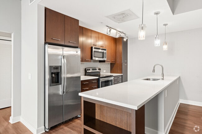 Market 2BR, 2BA - 1,144SF - Kitchen