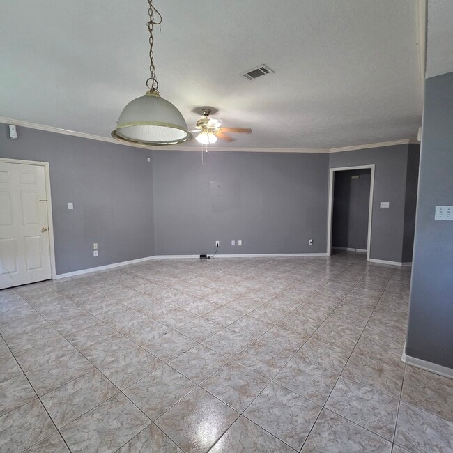 Photo - 9907 Golden Glen Dr