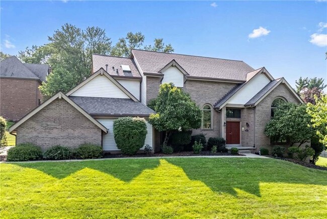 Building Photo - 2501 Birchwood Ct