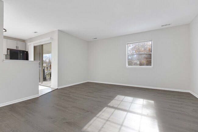 Photo - 40 S Victoria Ln Unidad G Rental