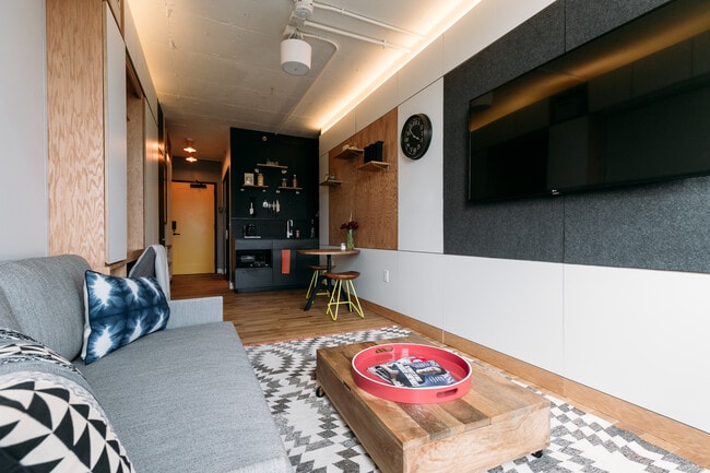 Photo - National Landing