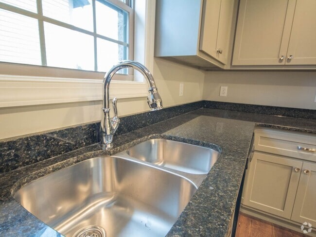 Building Photo - Athens City Schools and Lawn Care Included... Rental