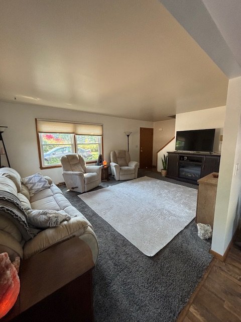 Photo - 3908 Meachem Rd