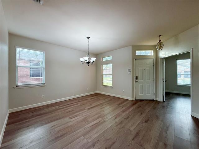 Photo - 1916 Silver Leaf Dr