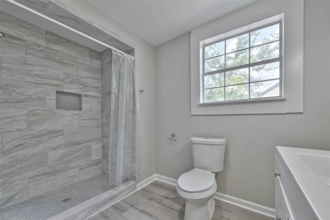 Photo - 17805 Villa Way Dr