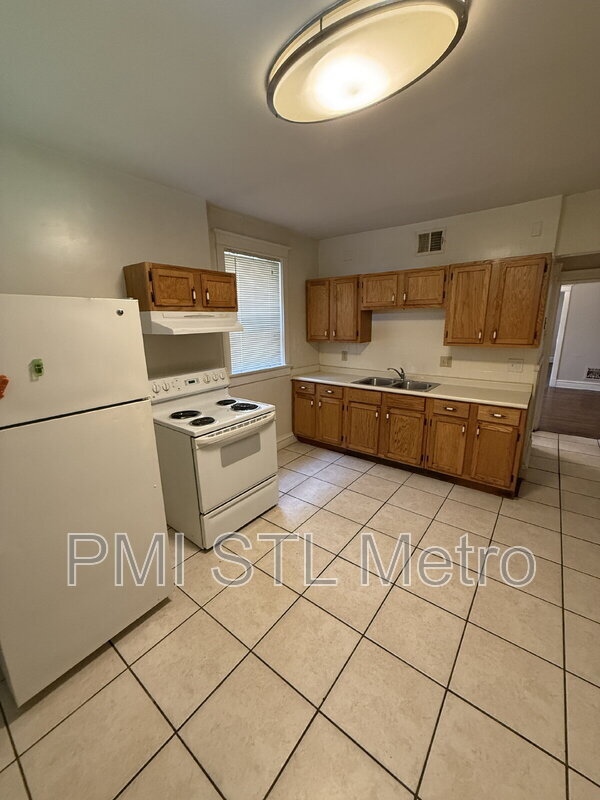3931-3933 Oregon Ave