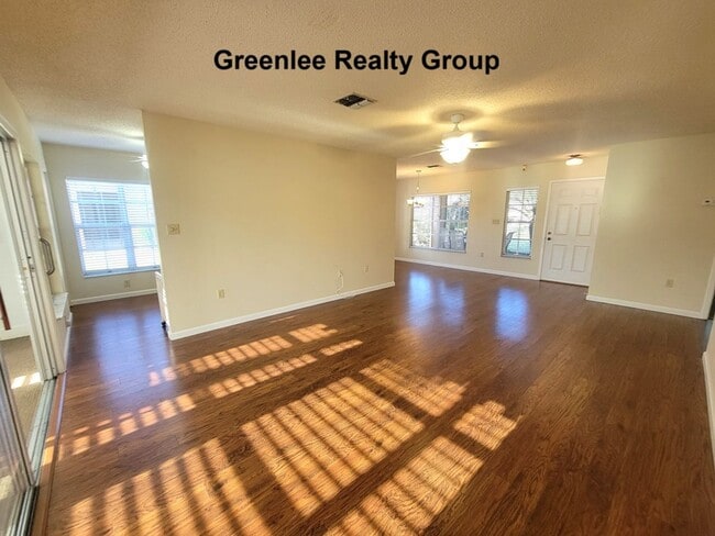 Photo - Beautiful 2 Bedroom / 2 Bathroom Waterfront End Unit in Heritage Lake (55+ Community)