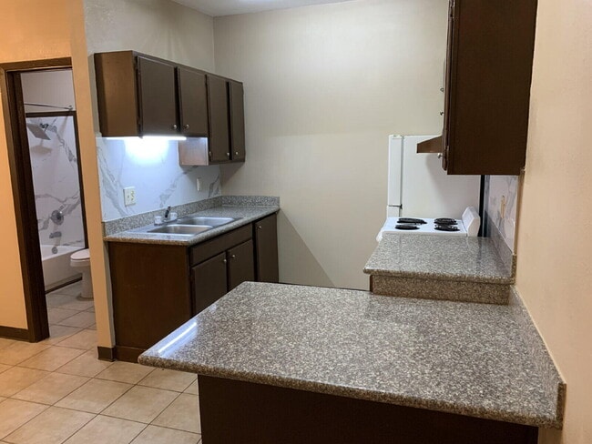 Photo - 226 Cherry St Unit 27