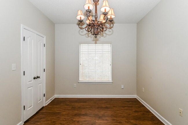 Photo - 1384 Carlton Ridge Dr