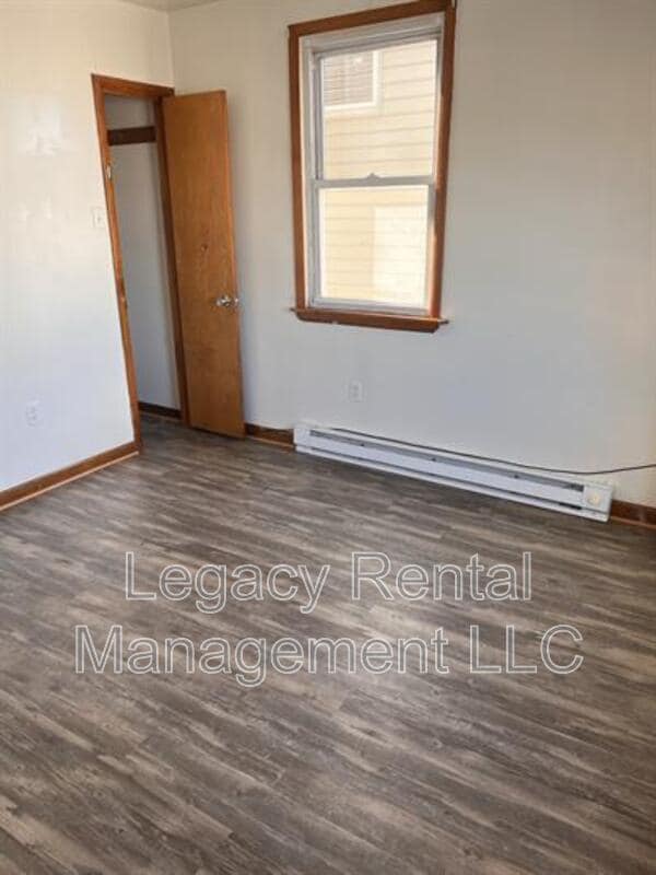 Photo - 116 E Broad St Unit B