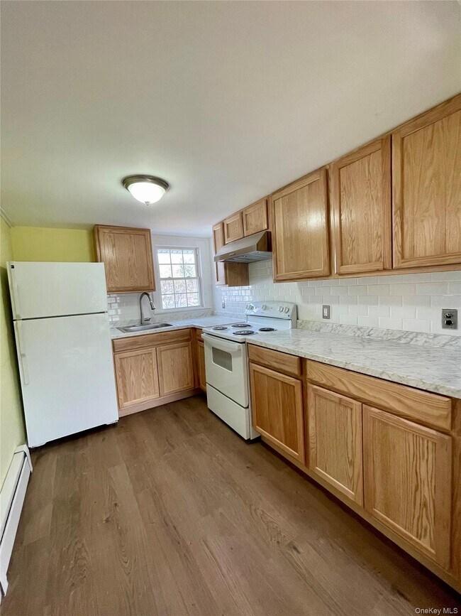 Photo - 44 E Market St Unidad A