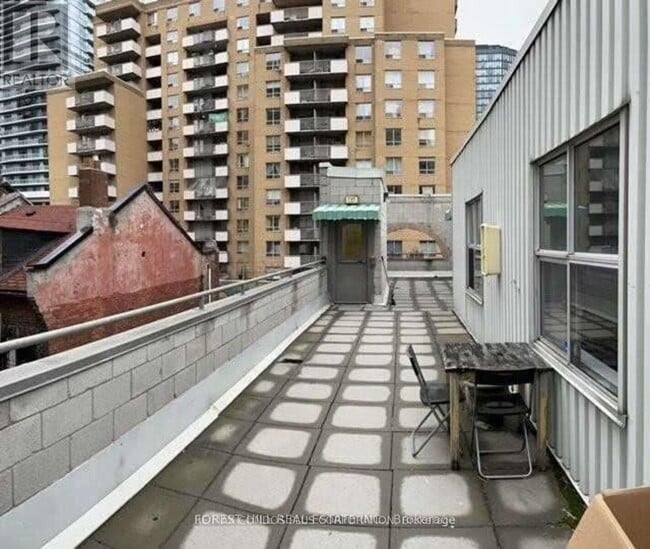 Photo - 126 Dundas St E Unité 202