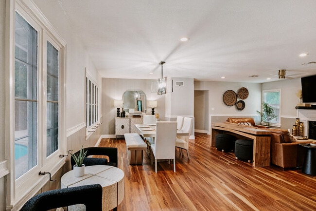 Photo - 134 Sinclair St Unit ID1268404P